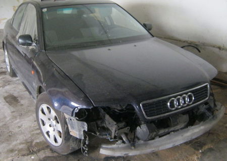 Dezmembrez Audi A4 1,9 TDI