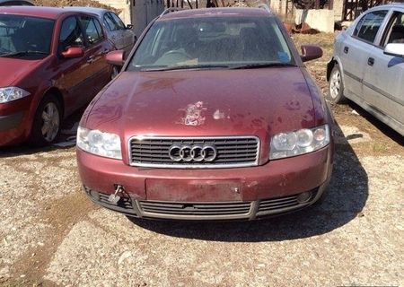 Dezmembrez  AUDI A4 AVANT 1.9 TDI 2002 130 CP AWX