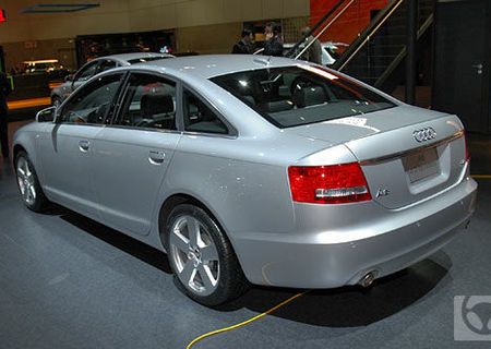 dezmembrez audi a6 din 2005