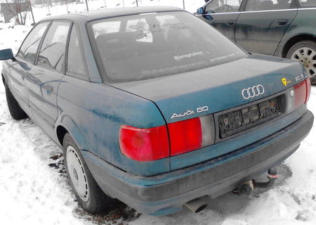 Dezmembrez Audi B4