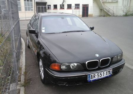 Dezmembrez bmw e39