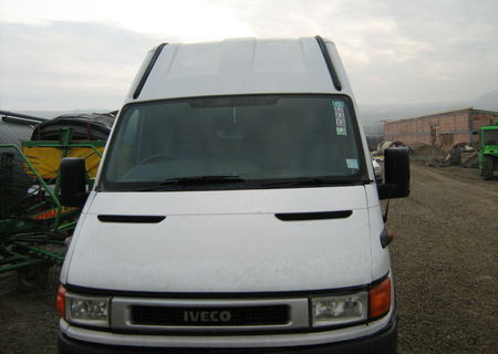 dezmembrez iveco daily an 2001 -2.8