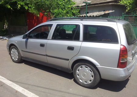 Dezmembrez opel astra g Caravan