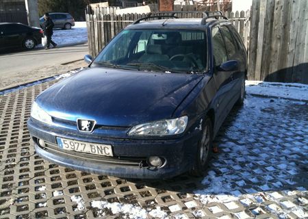 Dezmembrez Peugeot 306