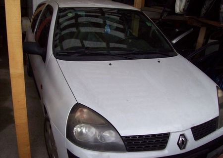 Dezmembrez Renault Clio, M.1.5DCI, An2003