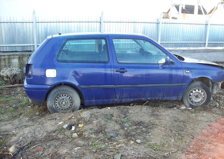 Dezmembrez Volkswagen Golf3, M.1.8Benzina, An1995