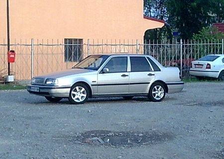 dezmembrez volvo 460