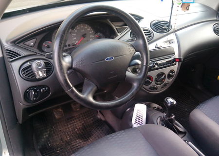 Ford Focus 1.6,2002