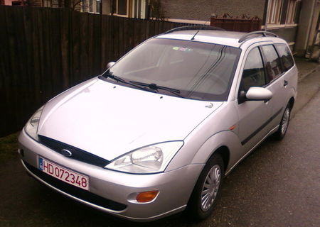 ford focus clima 2001