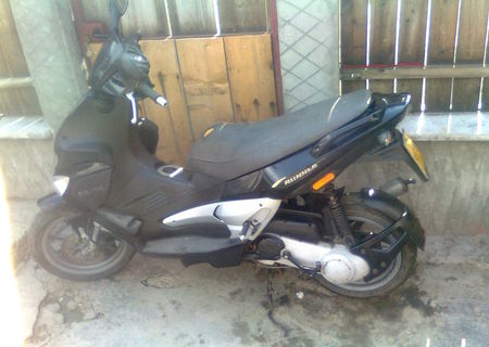 GILERA RUNER