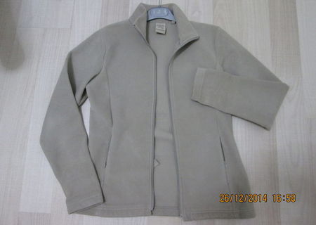 Hanorac de polar (fleece) marca Pyramid