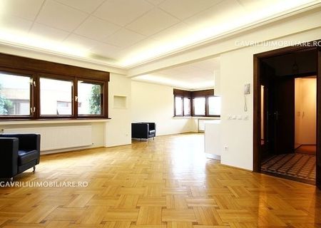 ID 195 Inchiriere apartament de 4 camere in zona Dacia