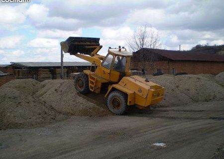 Incarcator frontal JCB 418