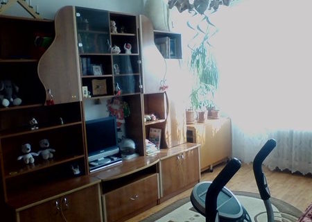 Inchiriere apartament cu 2 camere, decomandat, zona Metrou N. Grigorescu