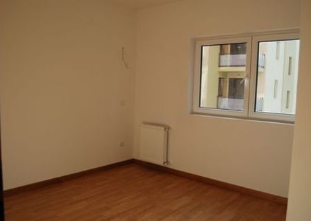 Inchiriez apartament 2 camere