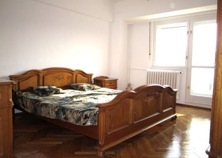 INCHIRIEZ Apartament 3 camere, UNIRII nr.9, zona FANTANII