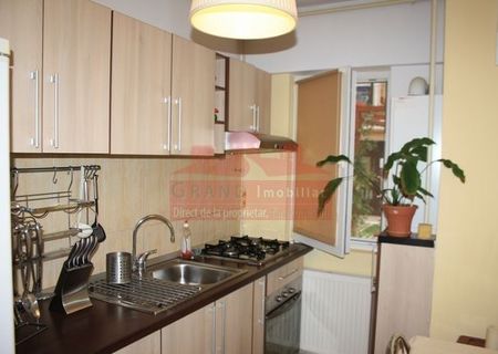 închiriez apartament complex rezidential