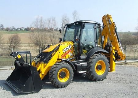 Inchiriez buldoexcavator model2013