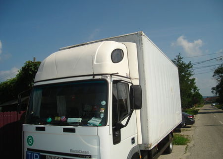 Inchiriez camion Iveco 7,5 t Efectuez transport