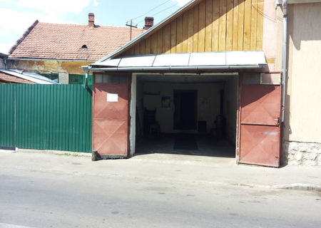 Inchiriez sau vand spatiu comercial (atelier auto)