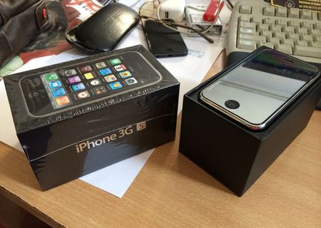 iPhone 3G S - 32 GB