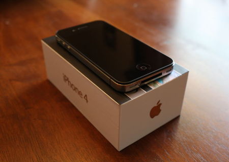 Iphone 4  16 GB