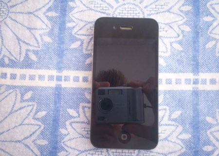 Iphone 4 neverlocked 16 Gb.