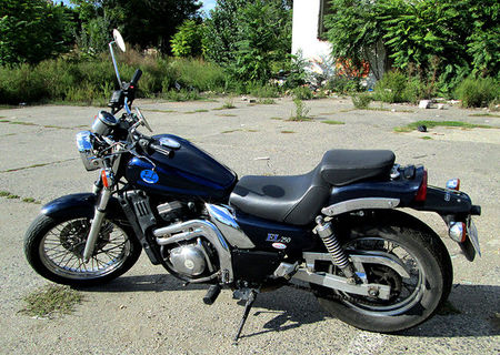 Kawasaki Eliminator 250