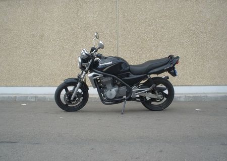 Kawasaki ER-5 2004