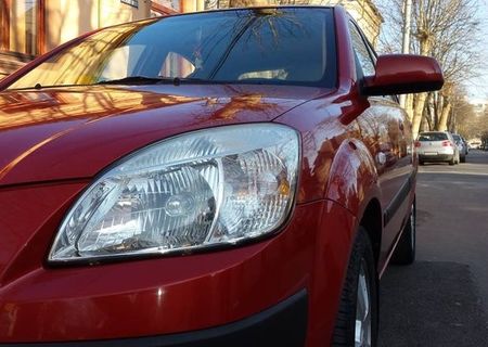 Kia Rio 2005