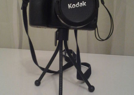 Kodak EasyShare Z1012 IS