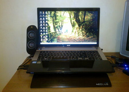 Laptop Acer 17. 3'' Aspire V3- 771G