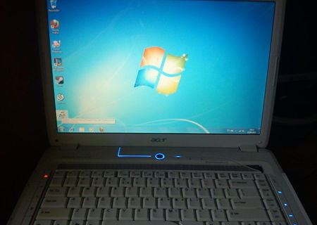 Laptop Acer Aspire 5920G Core2Duo 2,2GHz / 4GBram/Video DEDICAT/ HDD 320GB/ Card Reader etc.