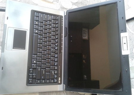 Laptop ASUS F5RL