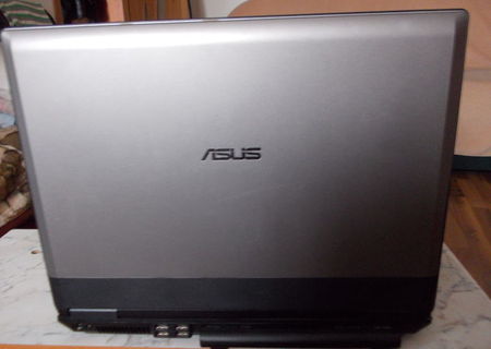 laptop asus stare foarte buna