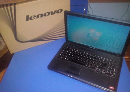 Laptop lenovo G555.