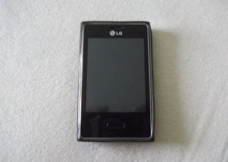 LG Optimus L3-E400