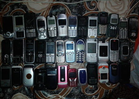 lot de telefoane