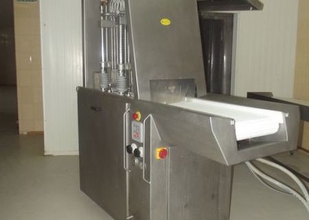 Masina de injectat KARPOVICZ NK-108D