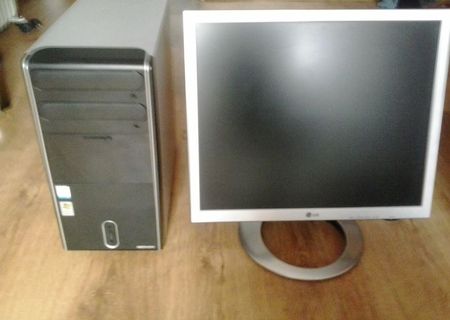 medion MT 7 + monitor LG 19,5 inch