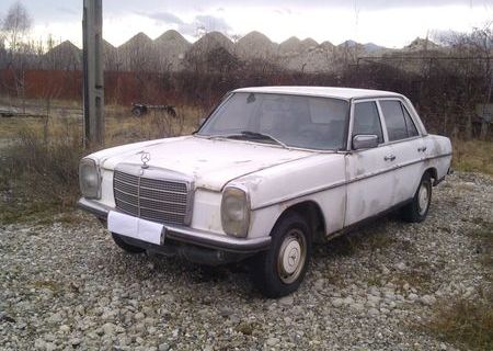 Mercedes-Benz 115 Bot de cal