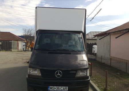 mercedes sprinter