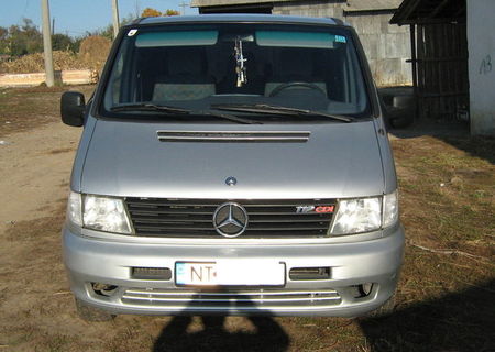 Mercedes Vito 112 CDI 8 locuri