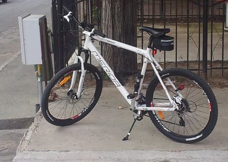 Merida Bicicleta