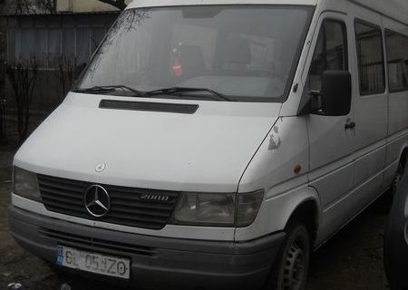 microbuz mercedes sprinter