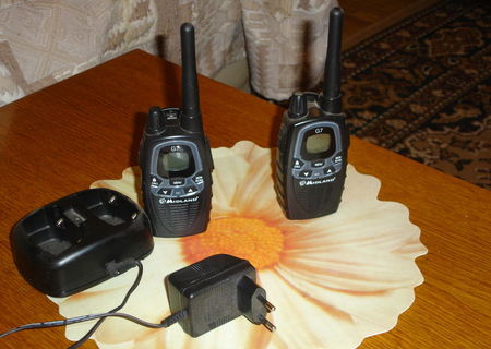 Midland G7 walkie talkies