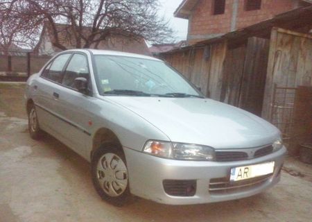 Mitsubishi Lancer GLX 1,3 , AN 1998 ,sau variante