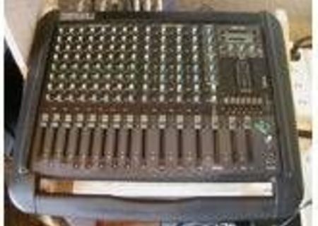 Mixer POWERCASE 16 stereo