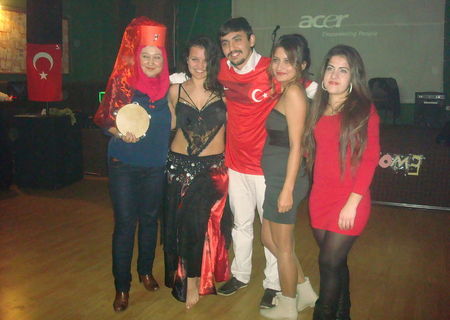 Momente muzicale si de bellydance