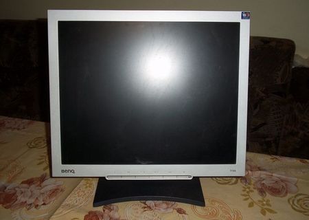 Monitor BenQ T705